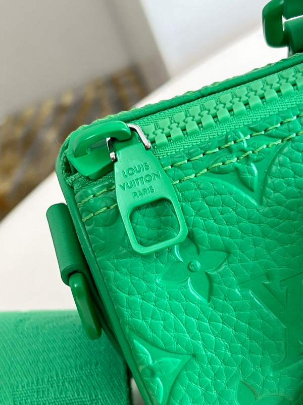 l0*is V*t0n keepall bandouliÈre 25