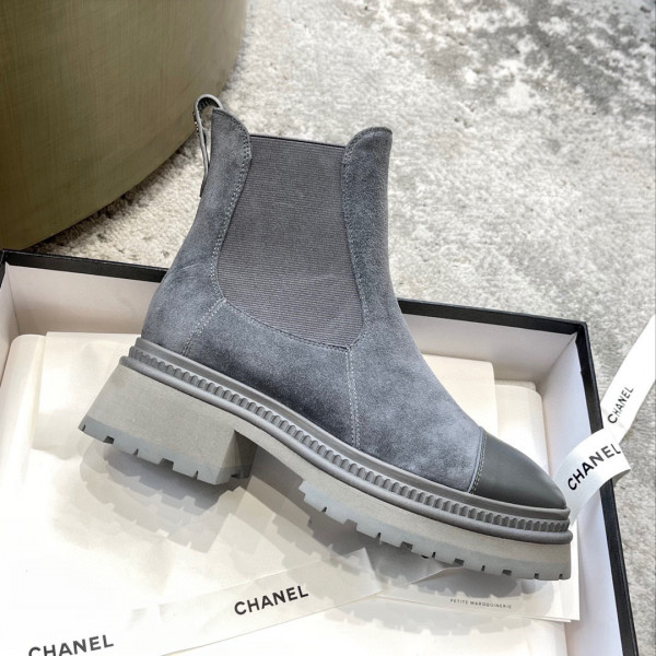 CL ANKLE BOOTS