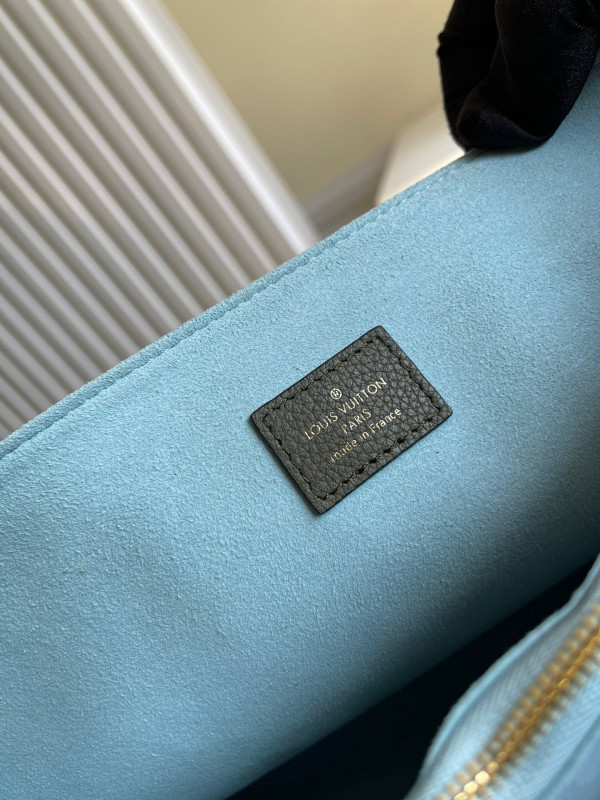 l0*is V*t0n lockme shopper