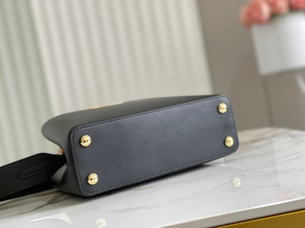 l0*is V*t0n capucines bb