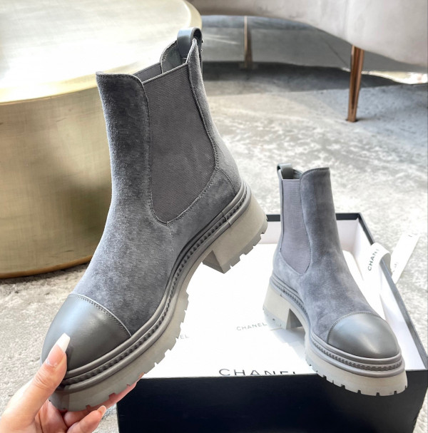 CL ANKLE BOOTS