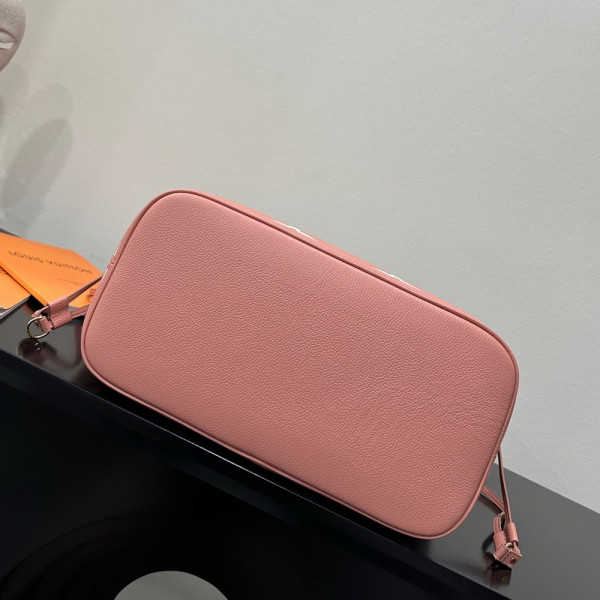 l0*is V*t0n neverfull mm