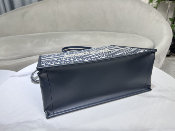 DIROOBLIQUE BOOK TOTE-41×35×18cm