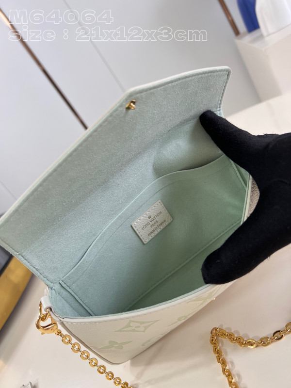 l0*is V*t0n pochette fÉlicie