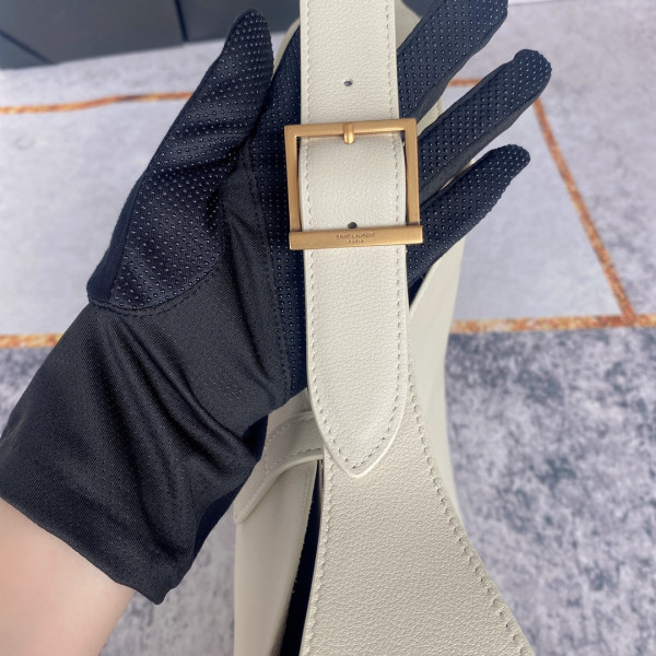 Y*L le 5 À 7 large soft hobo bag - 30x31x13cm