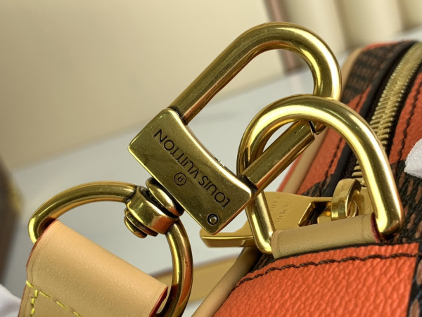 l0*is V*t0n chess messenger-24*24*8cm