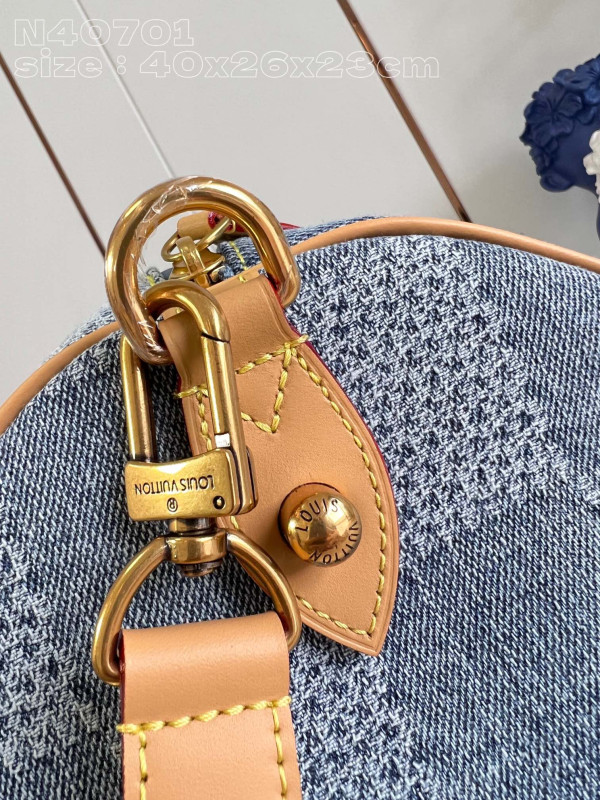 l0*is V*t0n speedy 40