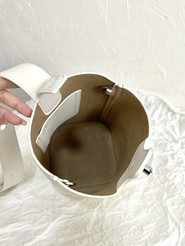 Lowee Mini Pebble Bucket bag-19.5*16*16CM