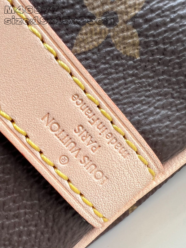 l0*is V*t0n speedy bandoulière 25