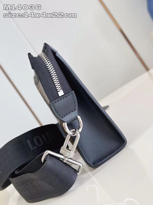 l0*is V*t0n gaston wearable wallet-22*14.5*4.5cm