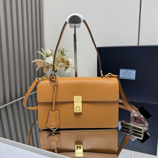 Pra*a soft sound medium leather shoulder bag