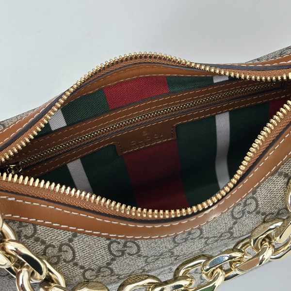 G*u*i gg emblem small shoulder bag-25.5*20*5cm