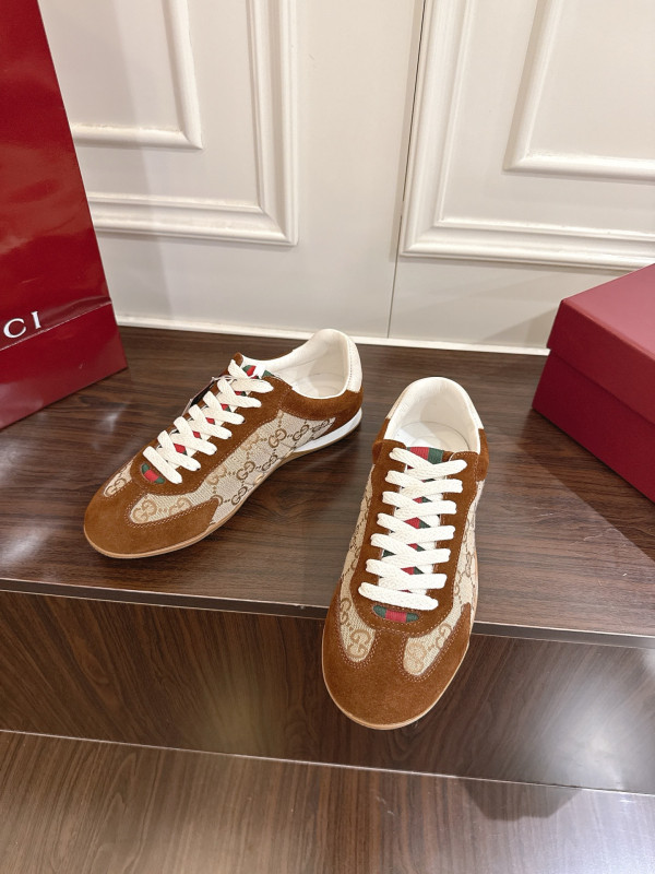 G*u*i shift sneaker - men&women