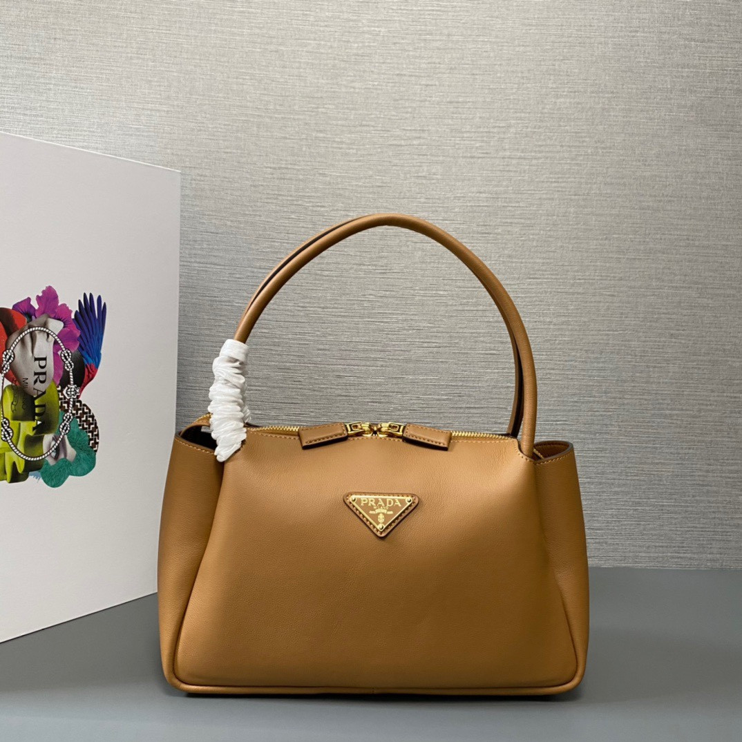 Pra*a leather handbag-28*18*11cm