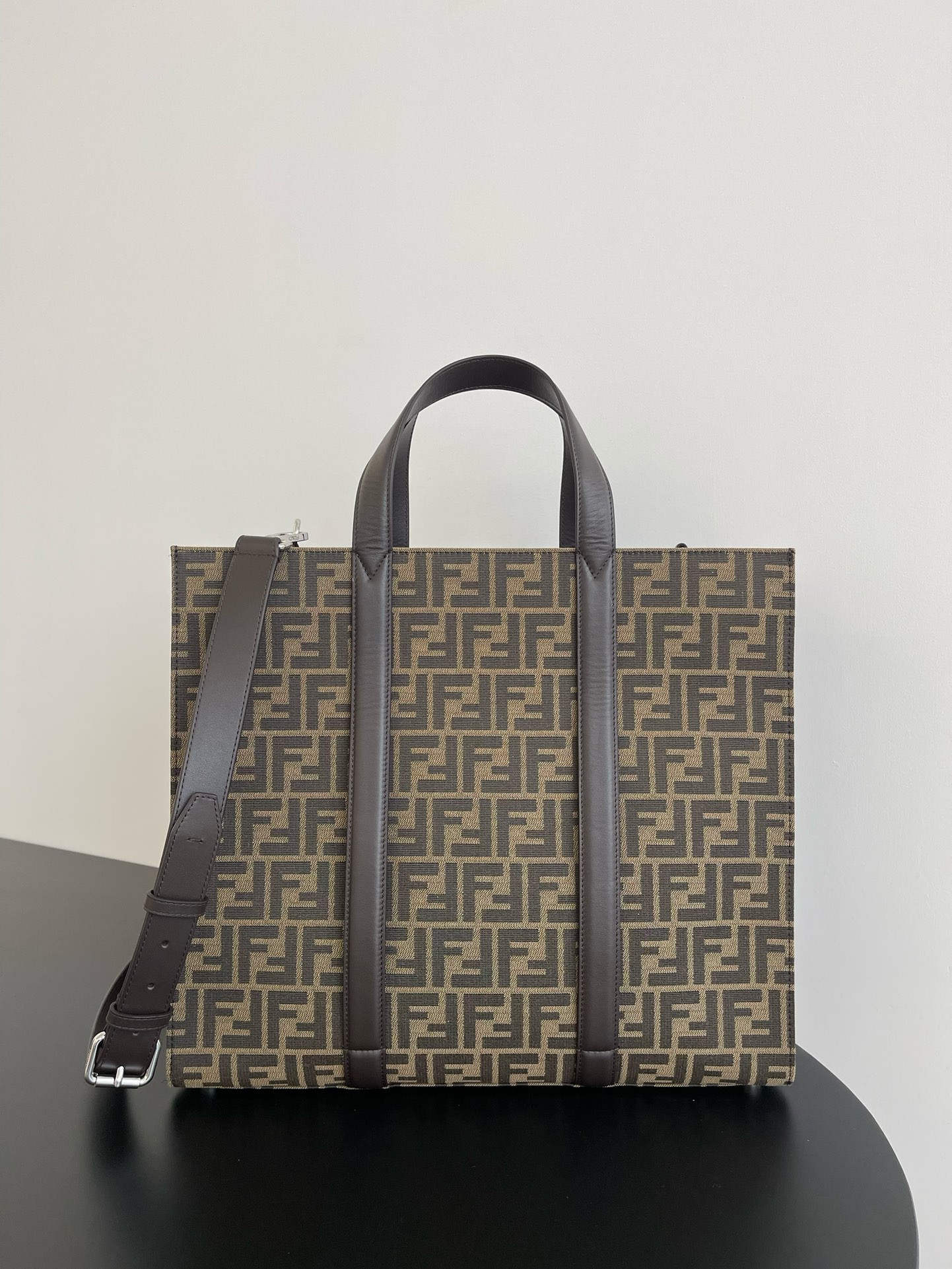 F**di ff jacquard shopper-41*35*19cm